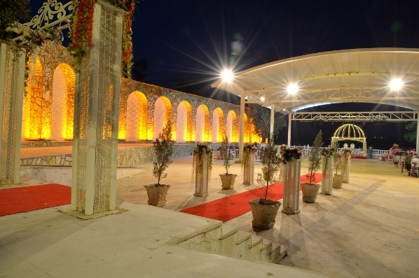 Adana Beyaz Saray | Adana Düğün, Nişan, Kına ve Organizasyon | Adana Kır Düğünü | Beyaz Tepe VIP